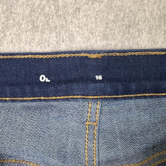 Old Navy Denim Shorts Dark Wash Blue WMNS Size 16 High Rise Cuffed Stretch Plus - Picture 3 of 4